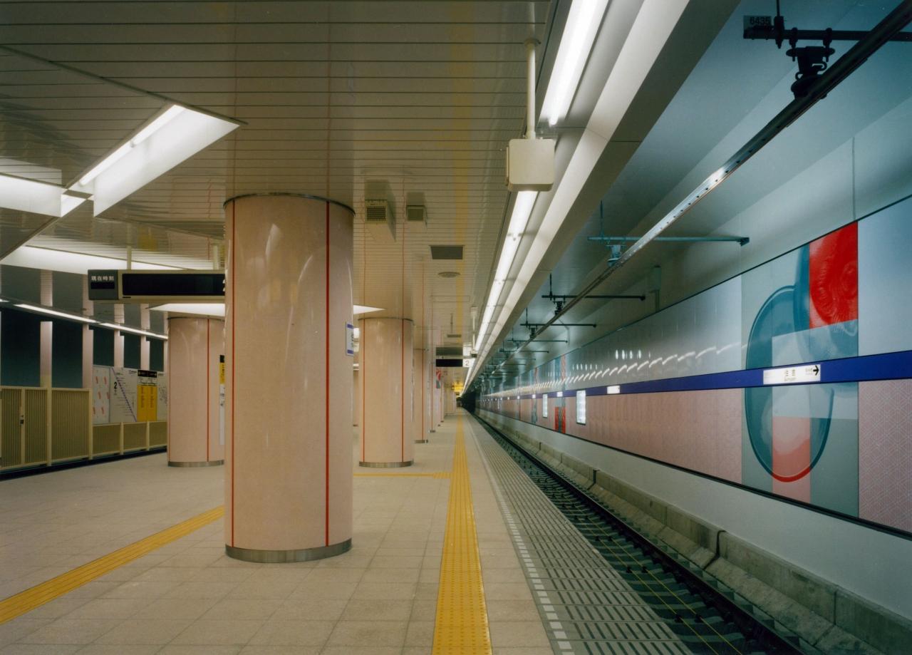 半蔵門線　住吉駅